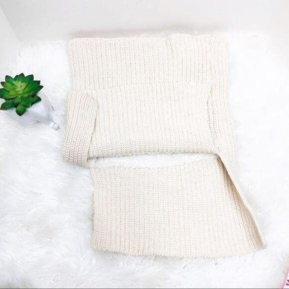 Nirvana Designs Rib Neck Warmer Handmade Merino Wool Knit Ivory from Nepal NWT - Picture 2 of 11